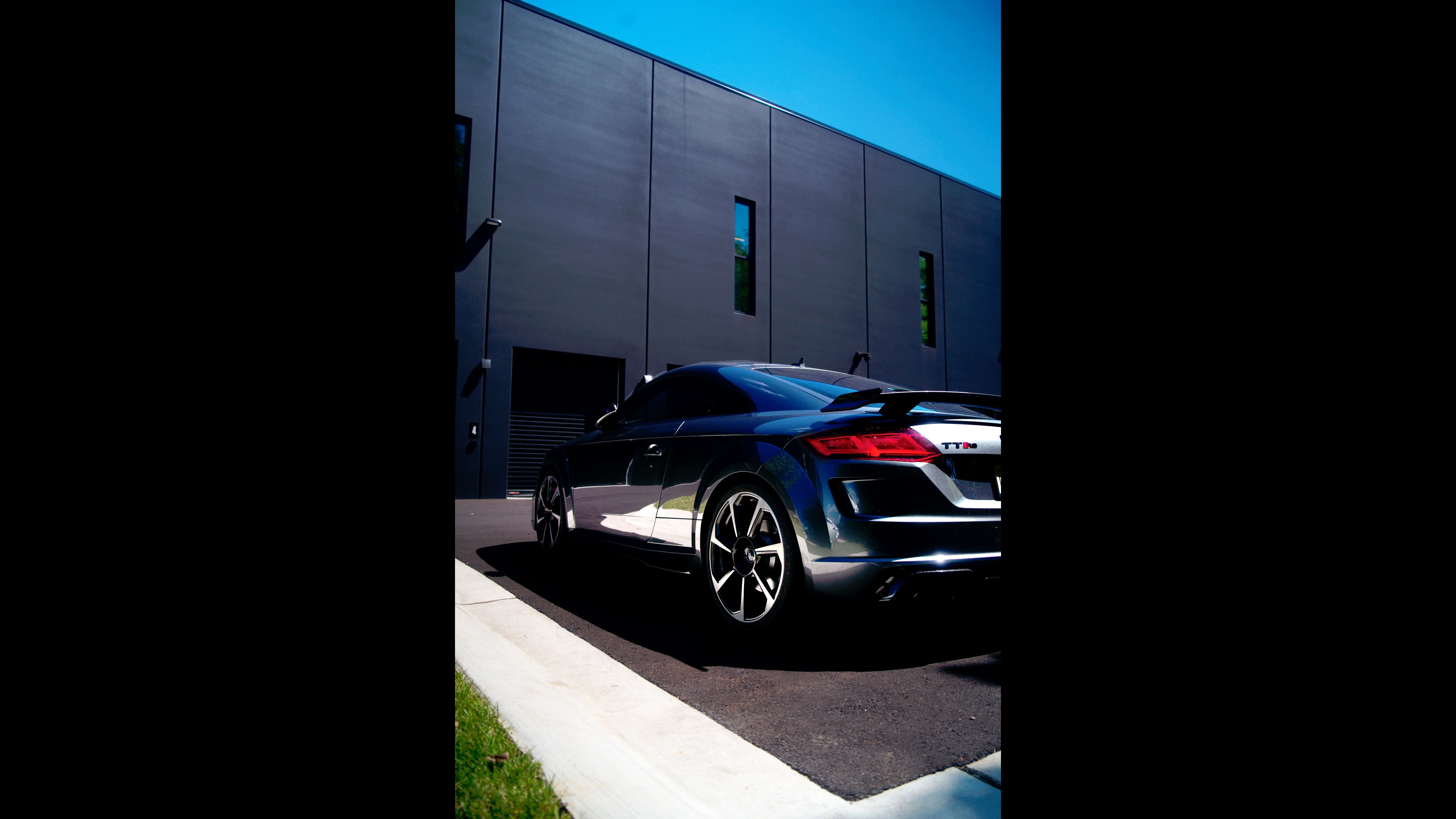 Audi TT-RS taillights detail