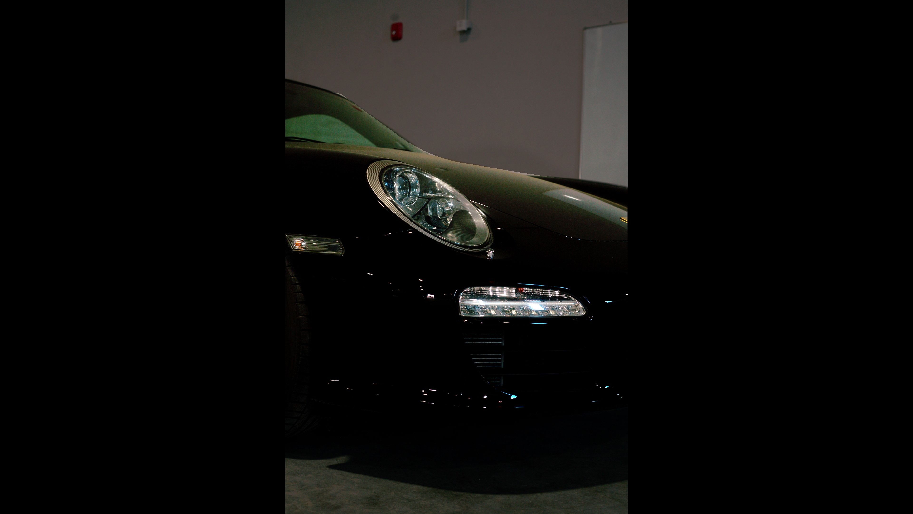 Porsche Carrera S badge detail